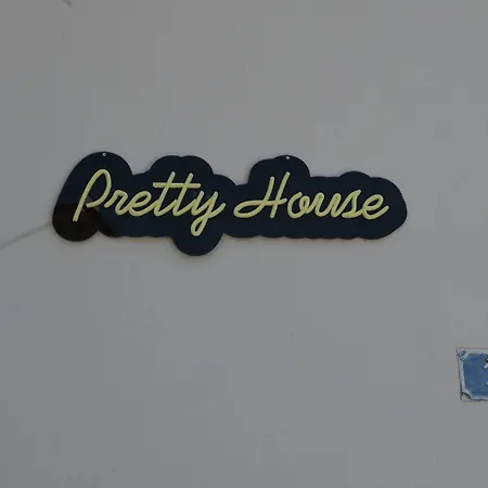 Pretty House דירה *