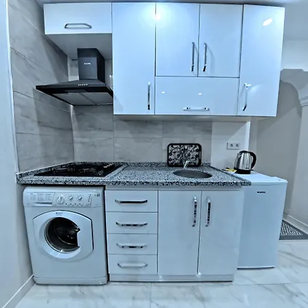 Pretty House Apartment