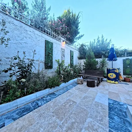 Pretty House דירה