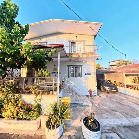 アパート Pretty House