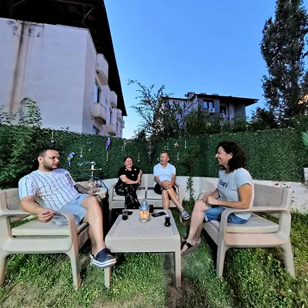 Pretty House Apartment