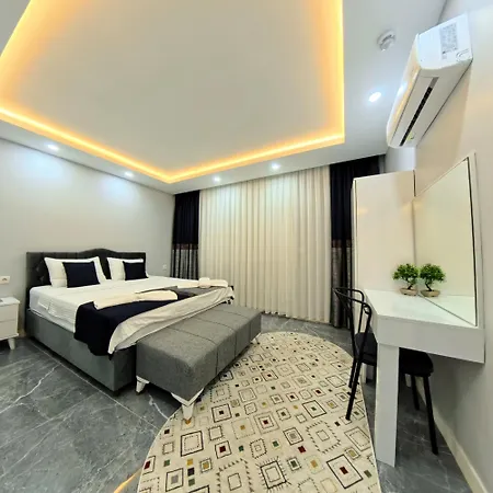 Pretty House פמוקלה