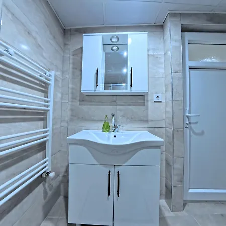 Pretty House דירה