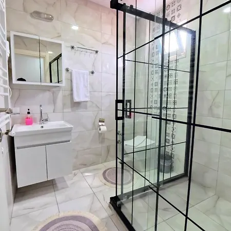 Pretty House شقة